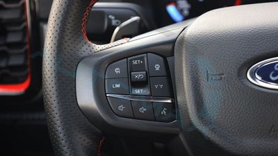 2026 Ford Ranger RAPTOR, sivá, 0 km, dovoz SAE — foto 11 z 28