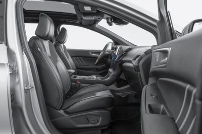 2023 Ford Edge ST, strieborná, 77 050 km, dovoz SAE — foto 7 z 15
