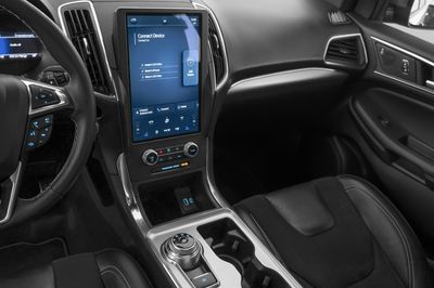 2023 Ford Edge ST, strieborná, 77 050 km, dovoz SAE — foto 8 z 15