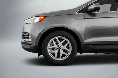 2023 Ford Edge SEL, sivá, 26 506 km, dovoz SAE — foto 6 z 15