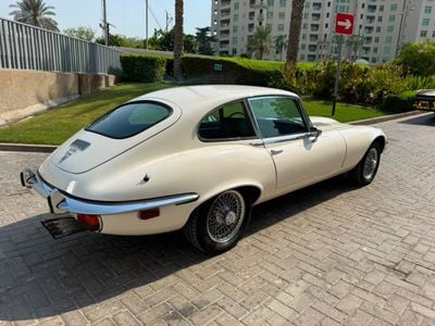 1973 Jaguar E-TYPE V12, biela, 65 000 km, dovoz SAE — foto 4 z 10