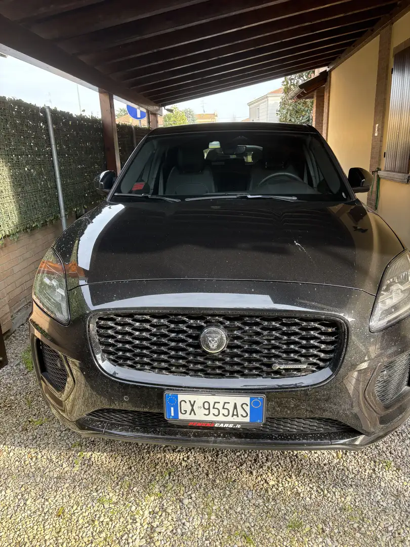 2025 Jaguar E-Pace, 25 000 km, Taliansko — foto 1