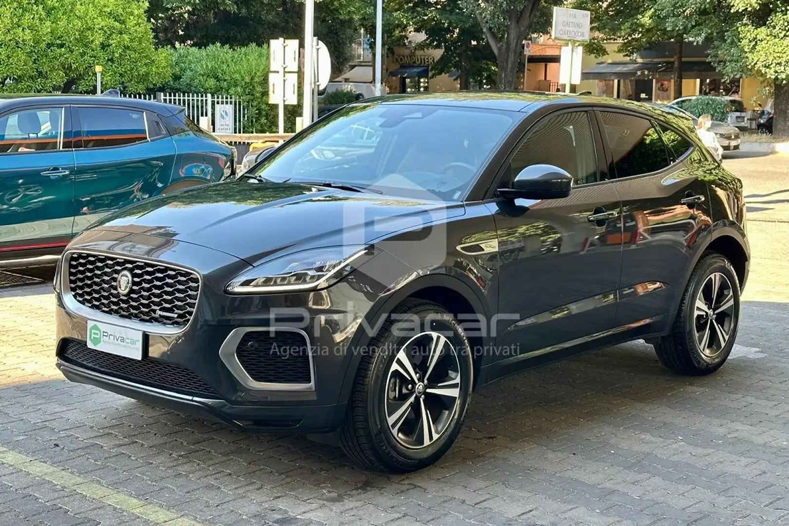 2024 Jaguar E-Pace, 14 500 km, Taliansko — foto 1 2024 Jaguar E-Pace, 14 500 km, Taliansko — foto 1