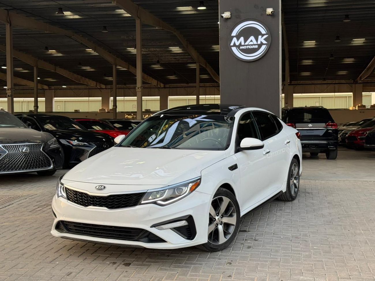 2019 Kia Optima, biela, 140 000 km, dovoz SAE — foto 1