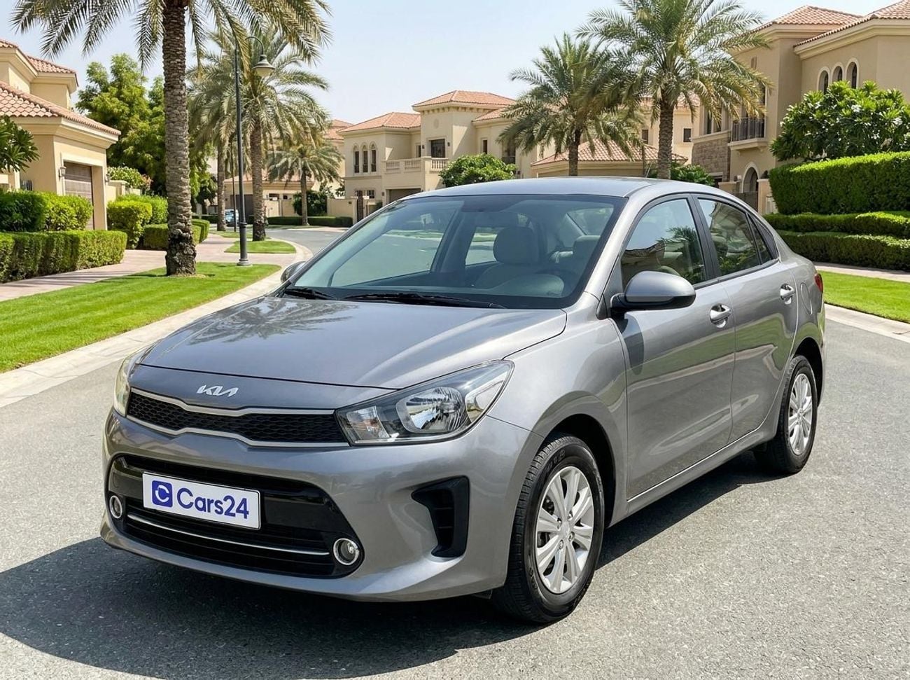 2024 Kia Pegas LX, sivá, 79 181 km, dovoz SAE — foto 1
