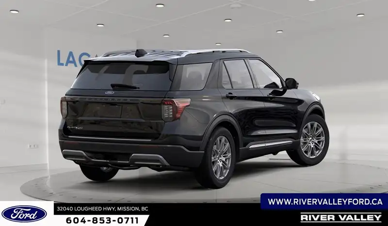 2027 Ford Explorer Platinum, čierna, 0 km, dovoz Kanada — foto 3 z 3