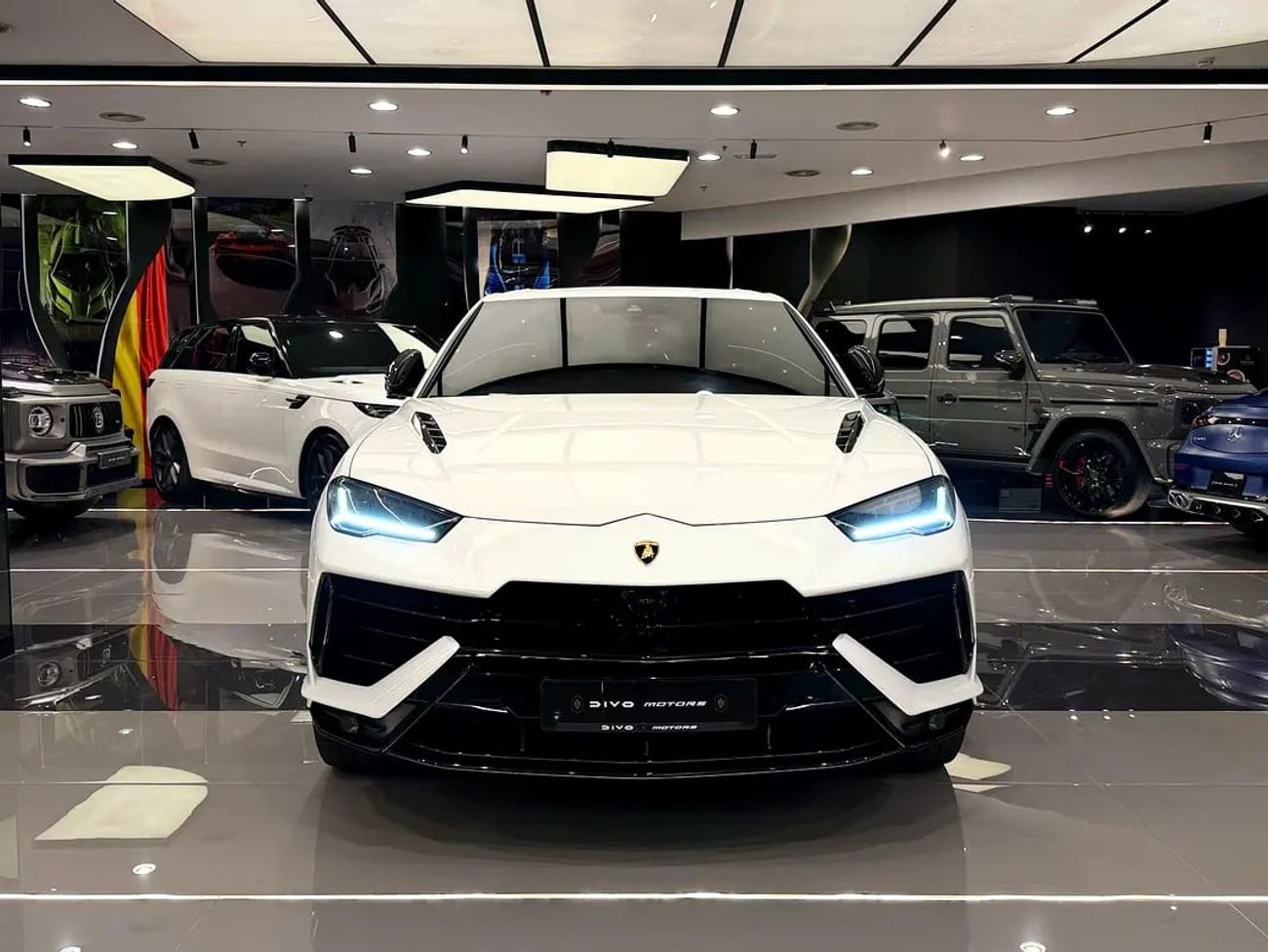 2024 Lamborghini Urus, biela, 15 000 km, dovoz SAE — foto 1