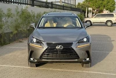 2021 Lexus NX300, sivá, 50 000 km, dovoz SAE — foto 3 z 16