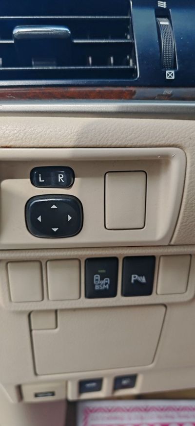 2013 Lexus ES350 PLATINUM, zlatá, 180 546 km, dovoz SAE — foto 6 z 15