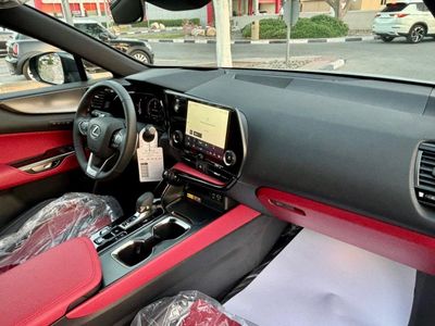 2026 Lexus NX350, čierna, 0 km, dovoz SAE — foto 11 z 18