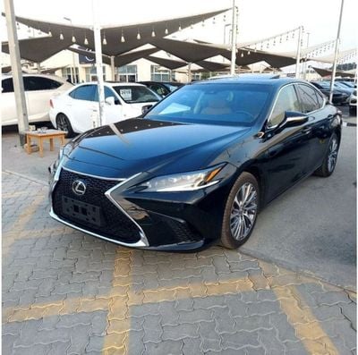 2020 Lexus ES350 PLATINUM, čierna, 57 000 km, dovoz SAE — foto 2 z 10