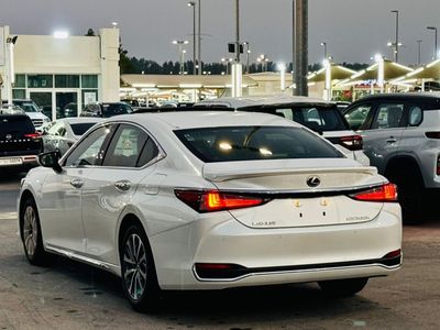 2025 Lexus ES300, biela, 0 km, dovoz SAE — foto 10 z 15