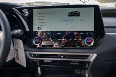 2026 Lexus RX350 ELITE, biela, 0 km, dovoz SAE — foto 16 z 24