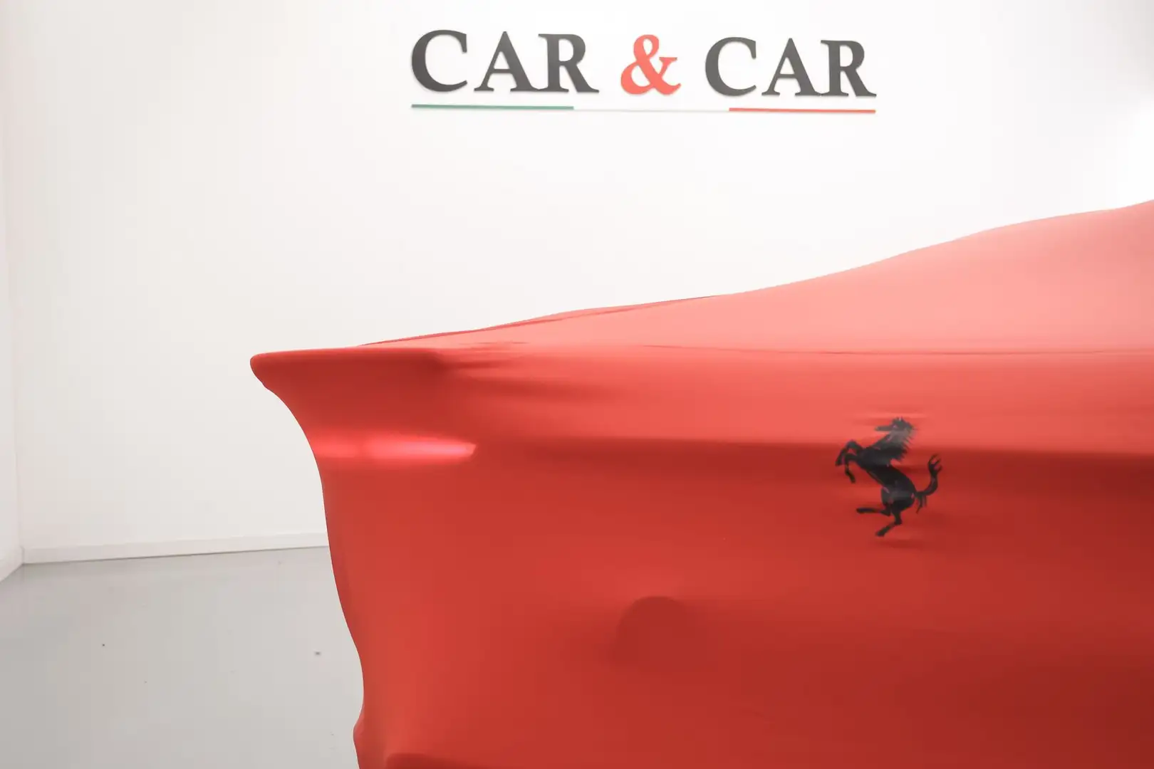 2026 Ferrari Testarossa, 50 km, Taliansko — foto 3 z 4