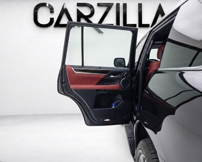 2020 Lexus LX570 PLATINUM, čierna, 92 358 km, dovoz SAE — foto 14 z 15