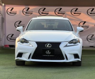 2016 Lexus IS300, biela, 231 000 km, dovoz SAE — foto 2 z 10