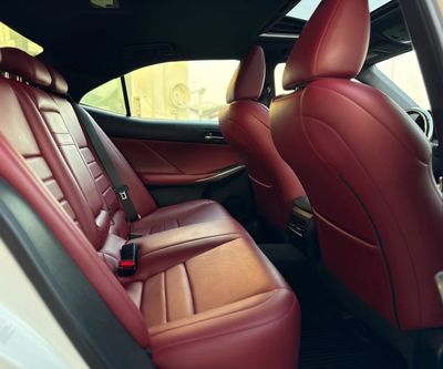 2016 Lexus IS300, biela, 231 000 km, dovoz SAE — foto 8 z 10