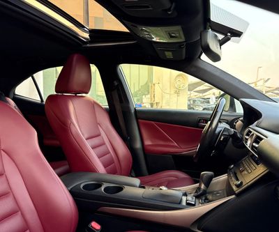 2016 Lexus IS300, biela, 231 000 km, dovoz SAE — foto 9 z 10