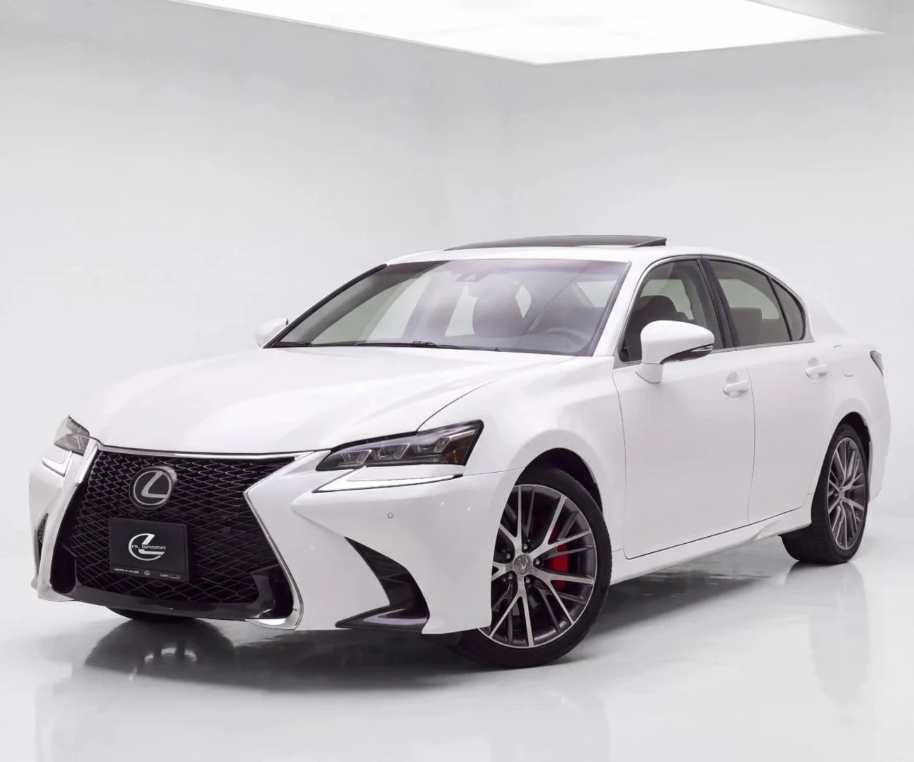 2016 Lexus GS350 PLATINUM, biela, 231 000 km, dovoz SAE — foto 1 | AMECAR 2016 Lexus GS350 PLATINUM, biela, 231 000 km, dovoz SAE — foto 1
