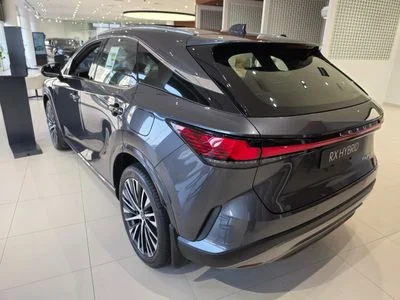 2026 Lexus RX350h PLATINUM, sivá, 0 km, dovoz SAE — foto 2 z 9