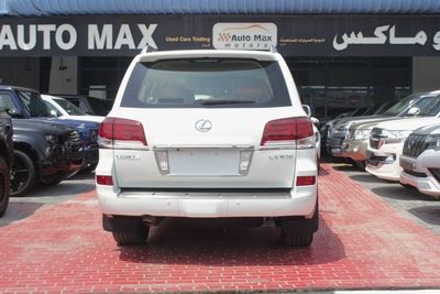2013 Lexus LX570 PLATINUM, biela, 269 000 km, dovoz SAE — foto 5 z 15