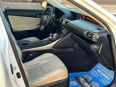 2014 Lexus IS250 PREMIER, biela, 110 000 km, dovoz SAE — foto 7 z 13