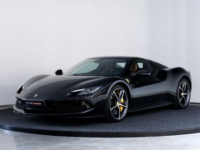 2023 Ferrari 296, Estónsko — foto 1