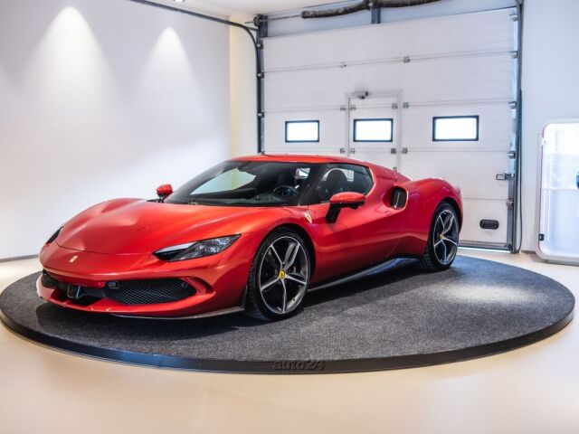 2023 Ferrari 296, Estónsko — foto 1