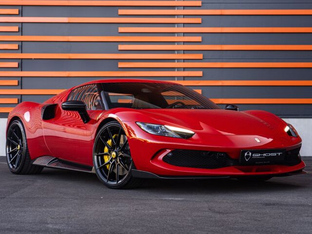 2024 Ferrari 296, Estónsko — foto 1