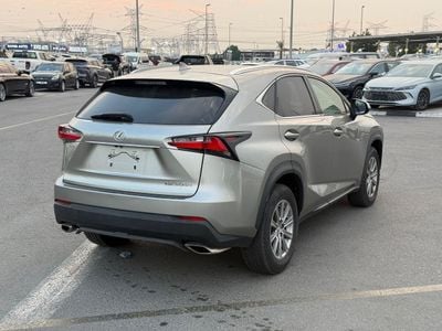 2017 Lexus NX200t PLATINUM, strieborná, 45 249 km, dovoz SAE — foto 4 z 16