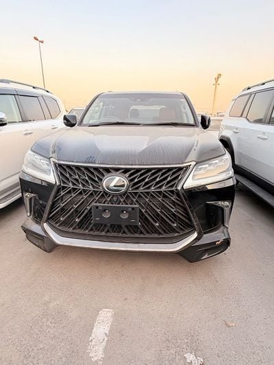 2016 Lexus LX570 PLATINUM, čierna, 83 192 km, dovoz SAE — foto 3 z 14