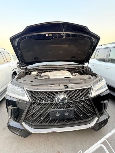 2016 Lexus LX570 PLATINUM, čierna, 83 192 km, dovoz SAE — foto 9 z 14