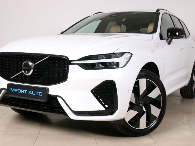 2025 Volvo XC60, Estónsko — foto 1