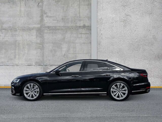 2026 Audi A8, Estónsko — foto 1