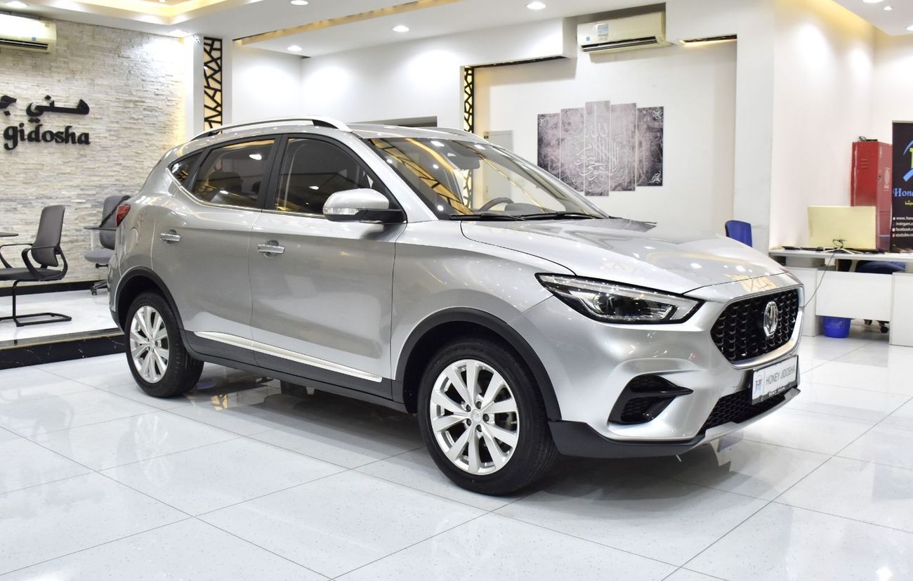 2025 Mg ZS COM, strieborná, 45 000 km, dovoz SAE — foto 1
