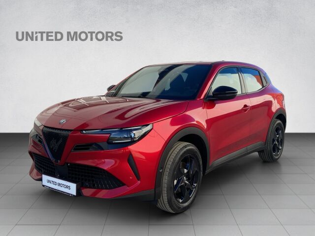 2026 Alfa Romeo Junior, Estónsko — foto 1