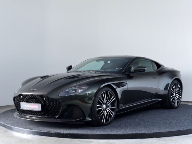 2022 Aston Martin DBS, Estónsko — foto 1