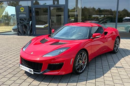 2015 Lotus, Luxembursko — foto 1