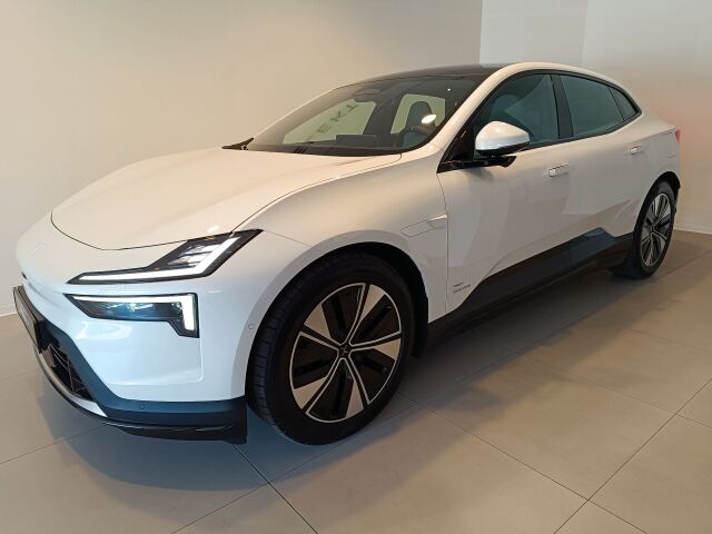 2025 Polestar 4, Estónsko — foto 1