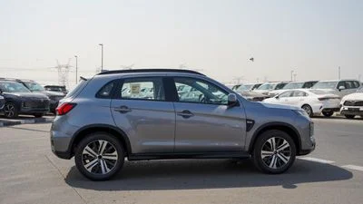 2026 Mitsubishi ASX MEDIUM LINE GLX, sivá, 0 km, dovoz SAE — foto 7 z 17