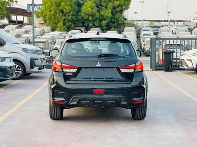 2026 Mitsubishi ASX MEDIUM LINE, čierna, 0 km, dovoz SAE — foto 5 z 20