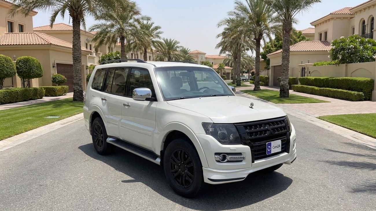 2020 Mitsubishi Pajero, biela, 96 650 km, dovoz SAE — foto 1