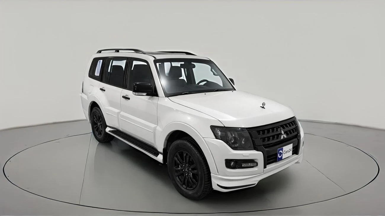 2020 Mitsubishi Pajero, biela, 71 822 km, dovoz SAE — foto 1