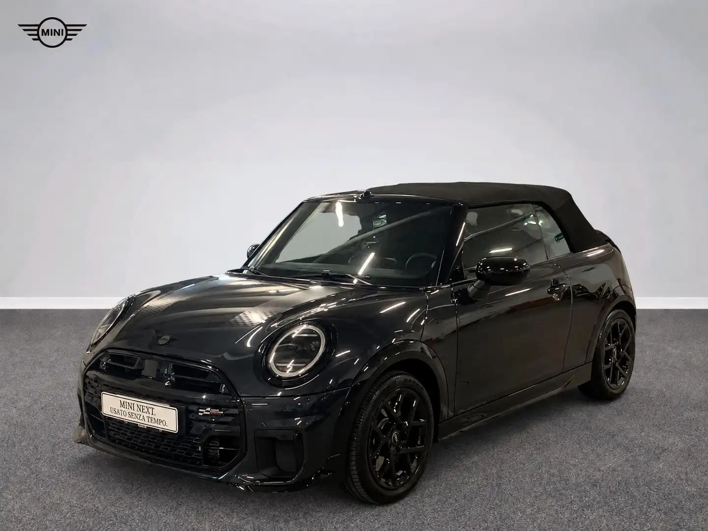 2026 MINI Cooper C Cabrio, 1 877 km, Taliansko — foto 1