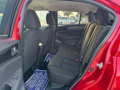 2024 Mitsubishi Eclipse Cross GLS, červená, 7 600 km, dovoz SAE — foto 8 z 16