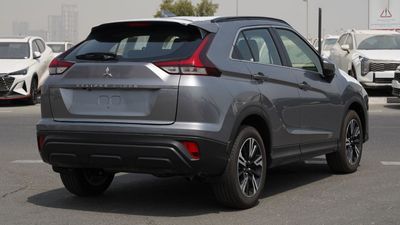 2026 Mitsubishi Eclipse Cross GLX HIGH LINE, sivá, 0 km, dovoz SAE — foto 6 z 17