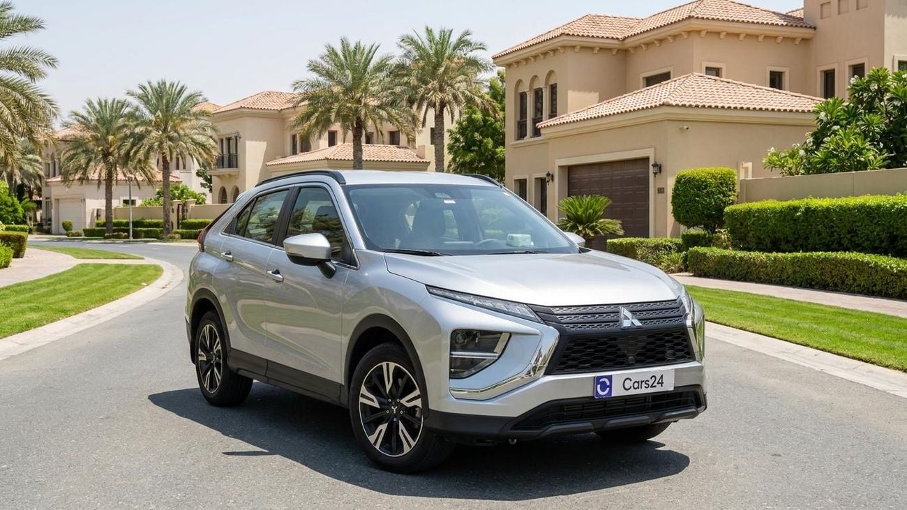 2025 Mitsubishi Eclipse Cross GLX HIGH LINE, strieborná, 39 789 km, dovoz SAE — foto 1