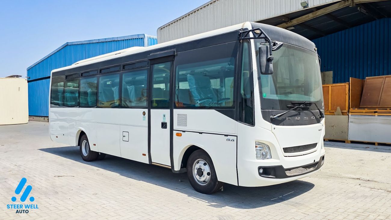 2026 Mitsubishi Rosa Bus, biela, 98 km, dovoz SAE — foto 1