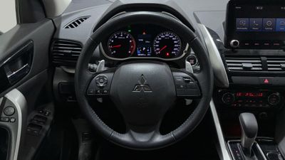 2022 Mitsubishi Eclipse Cross GLS MIDLINE, sivá, 85 497 km, dovoz SAE — foto 8 z 16