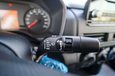 2027 Mitsubishi L200, čierna, 0 km, dovoz SAE — foto 16 z 27